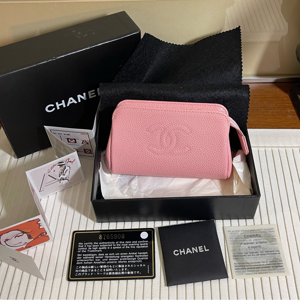 CHANEL 4 Piece Bundle - Picture 6 of 15